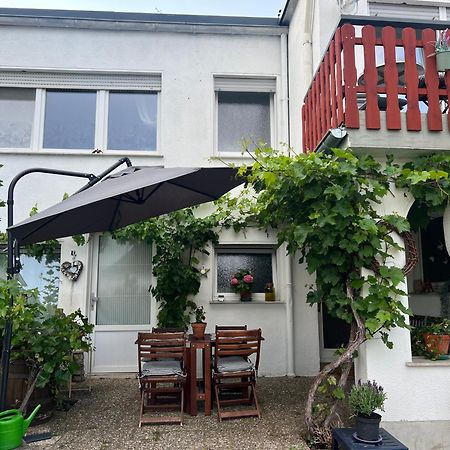Apartment Am Rotweinwanderweg Бад Нойенар-Арвайлер Екстериор снимка