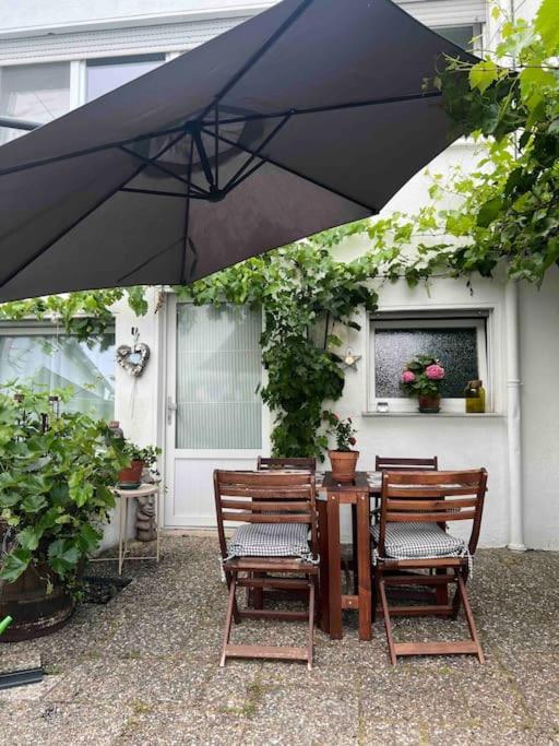Apartment Am Rotweinwanderweg Бад Нойенар-Арвайлер Екстериор снимка